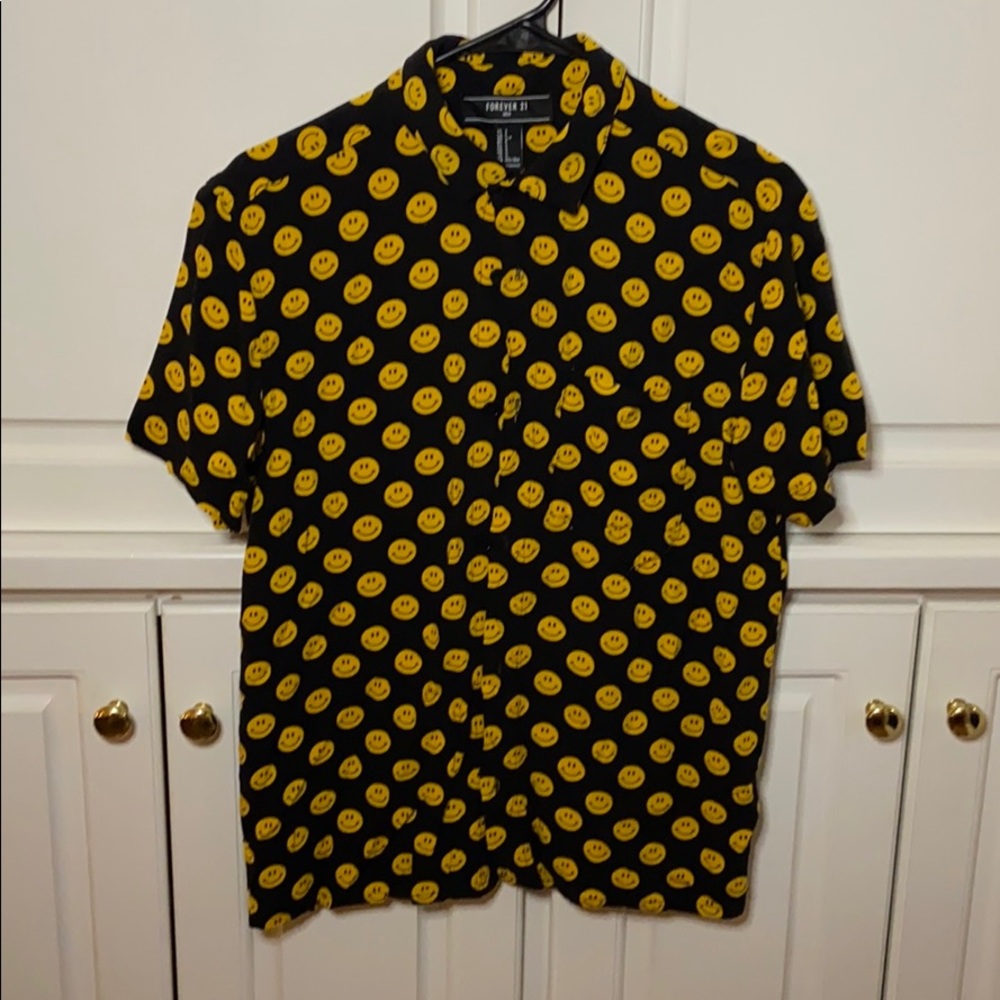 Smiley Top